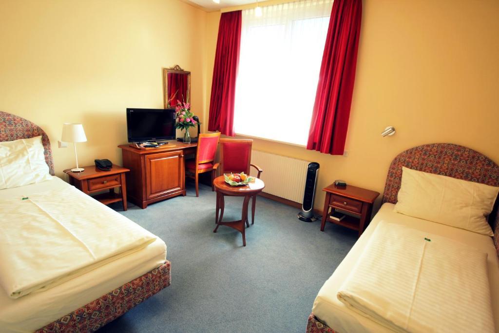 Carinthia Stadthotel Клагенфурт Стая снимка