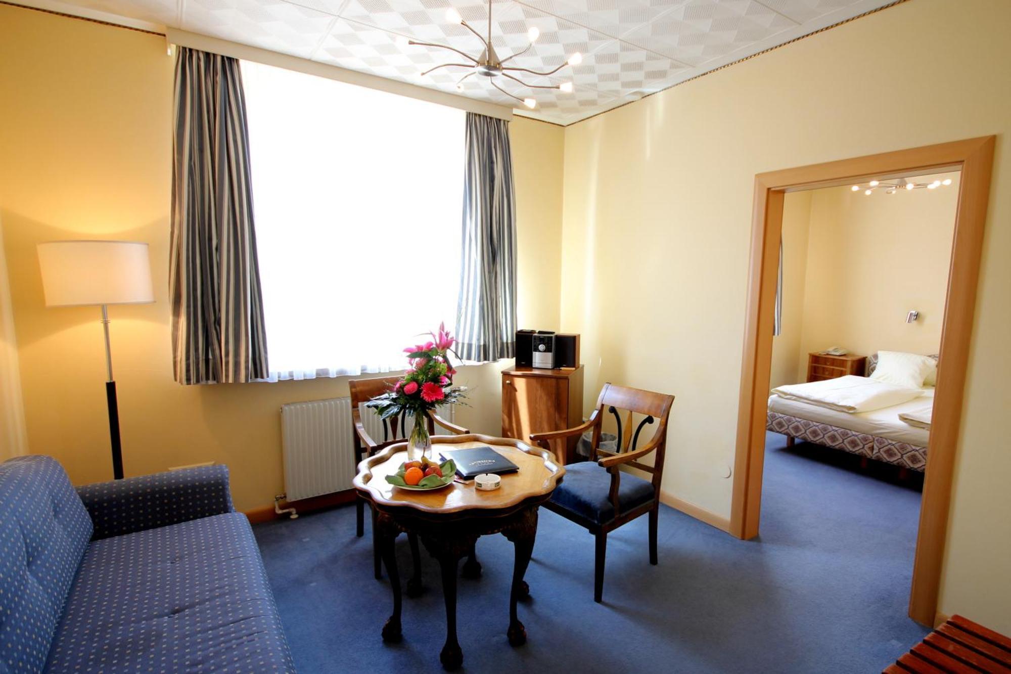 Carinthia Stadthotel Клагенфурт Екстериор снимка