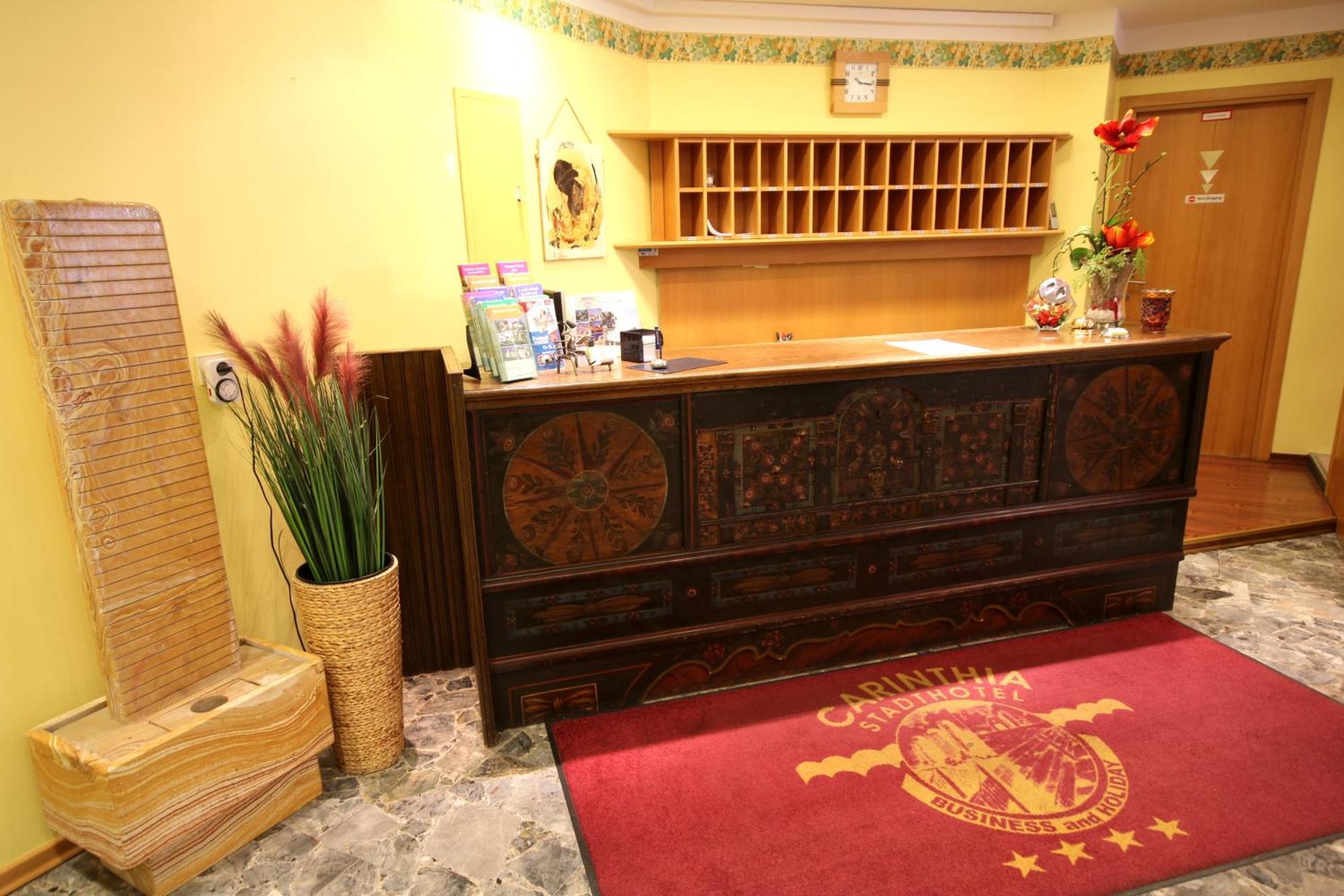 Carinthia Stadthotel Клагенфурт Екстериор снимка