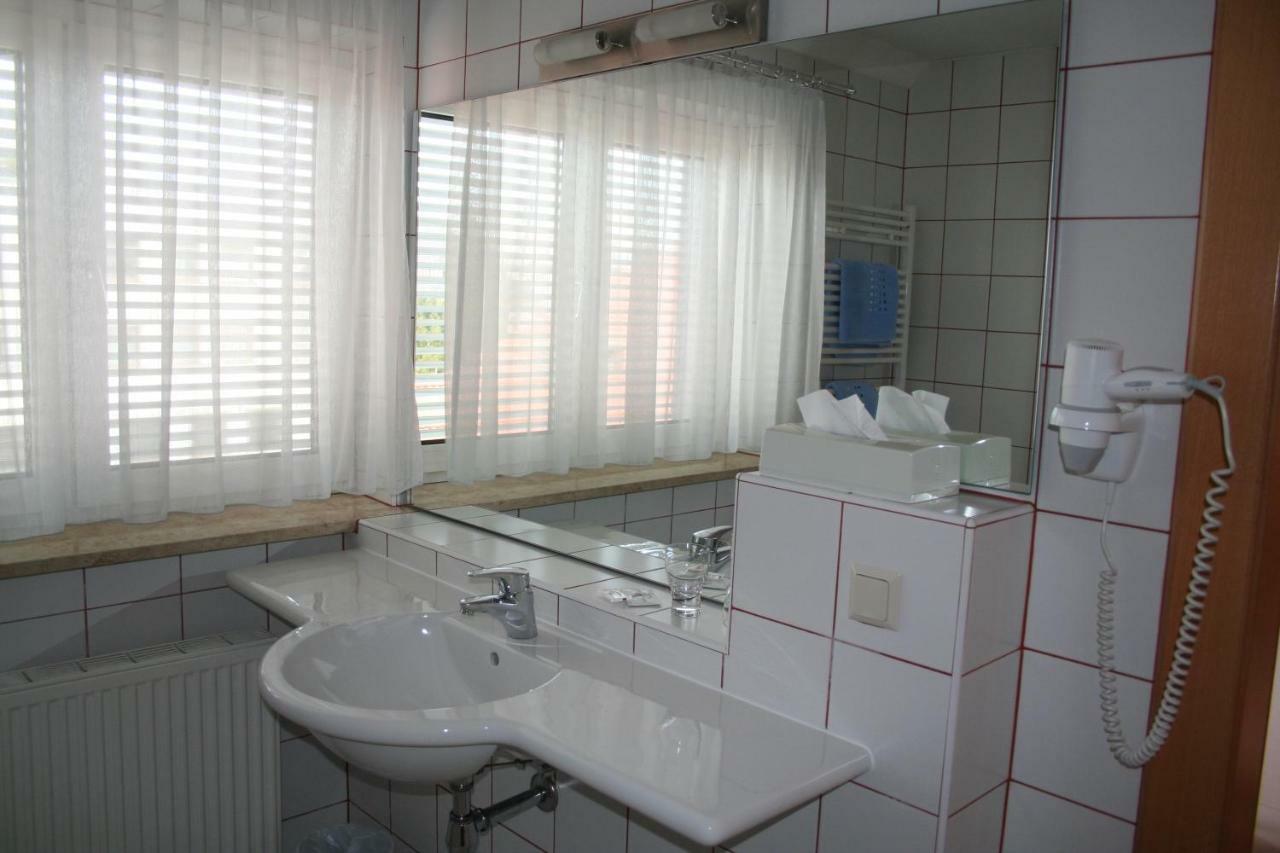 Carinthia Stadthotel Клагенфурт Екстериор снимка